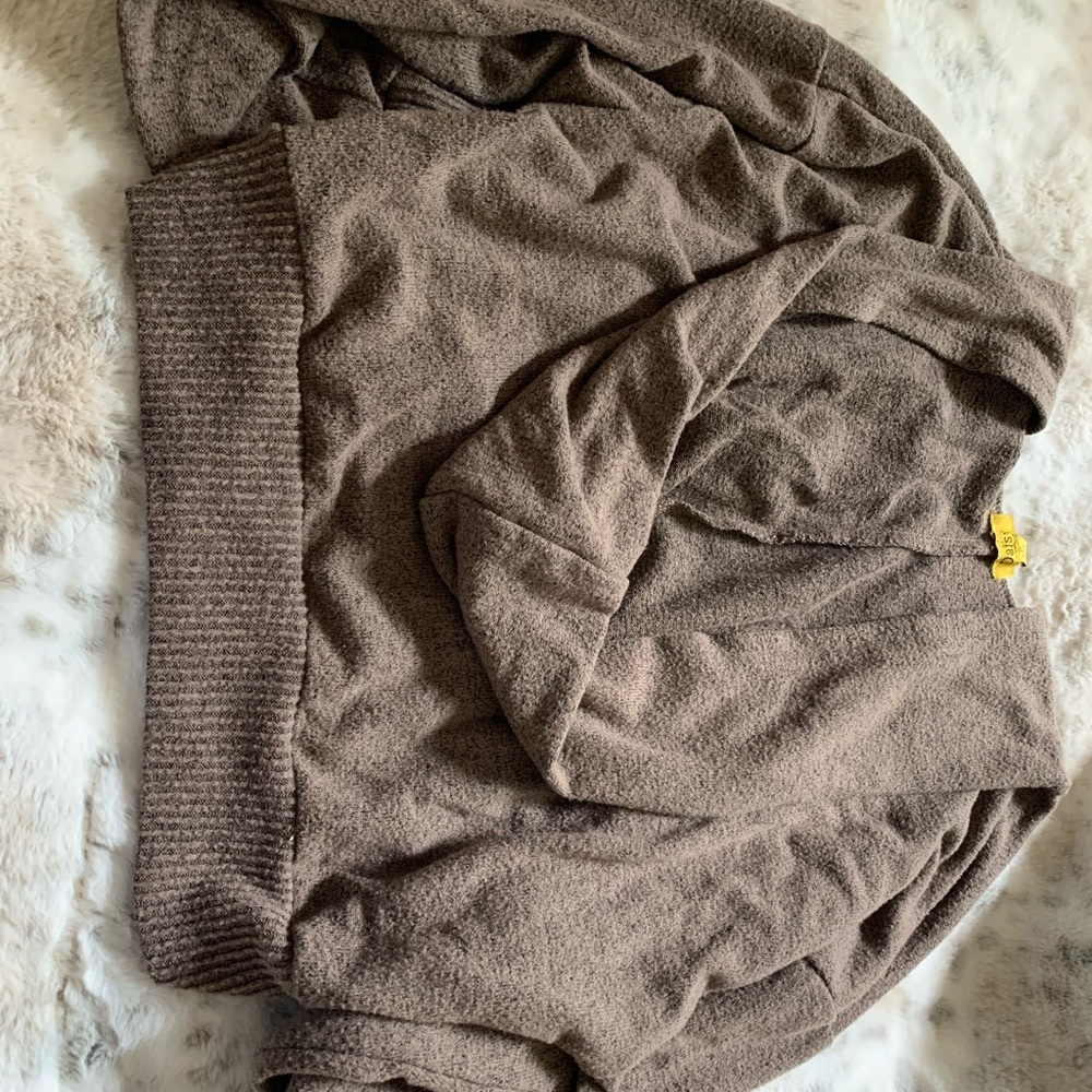 Cropped top - Picture 3 of 3